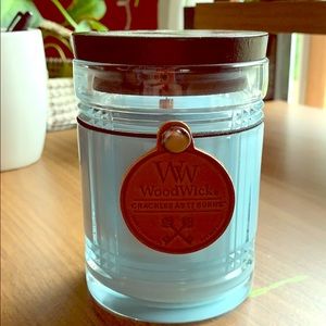 Wood wick candle
